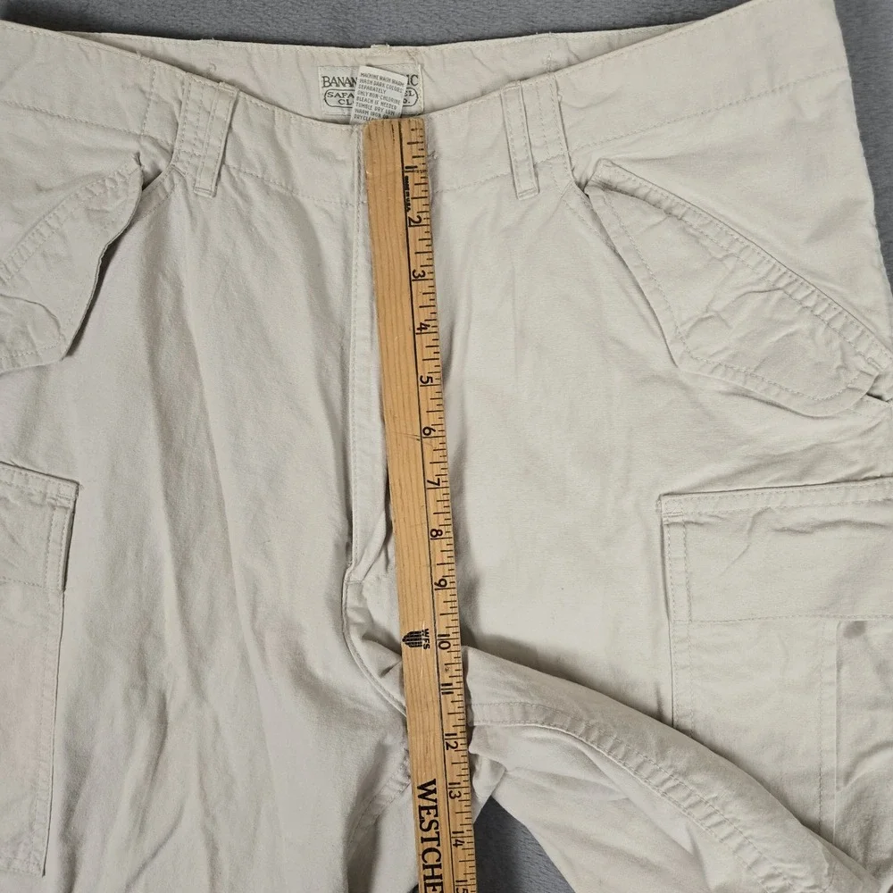 VTG Banana Republic Safari Travel Co Cargo Shorts Mens 33 Khaki Cotton 90s